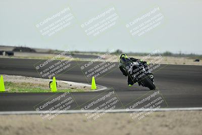 media/Apr-18-2025-TrackDaz (Fri) [[45f5874c44]]/A Group/Session 2 (Turn 10)/